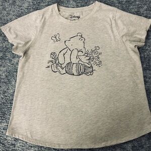Disney Winnie the Pooh bear T-shirt